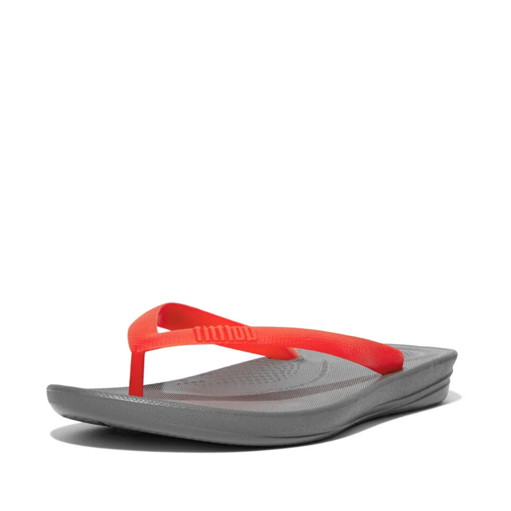 รองเท้าแตะแบบหูหนีบ ผู้ชาย รุ่น IQUSHION ERGONOMIC FLIP-FLOPS