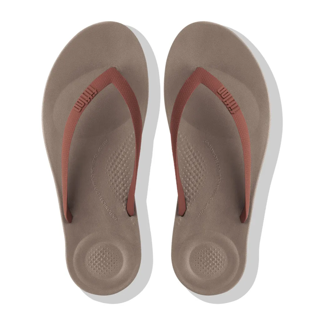 รองเท้าแตะแบบหูหนีบ ผู้ชาย รุ่น IQUSHION ERGONOMIC FLIP-FLOPS