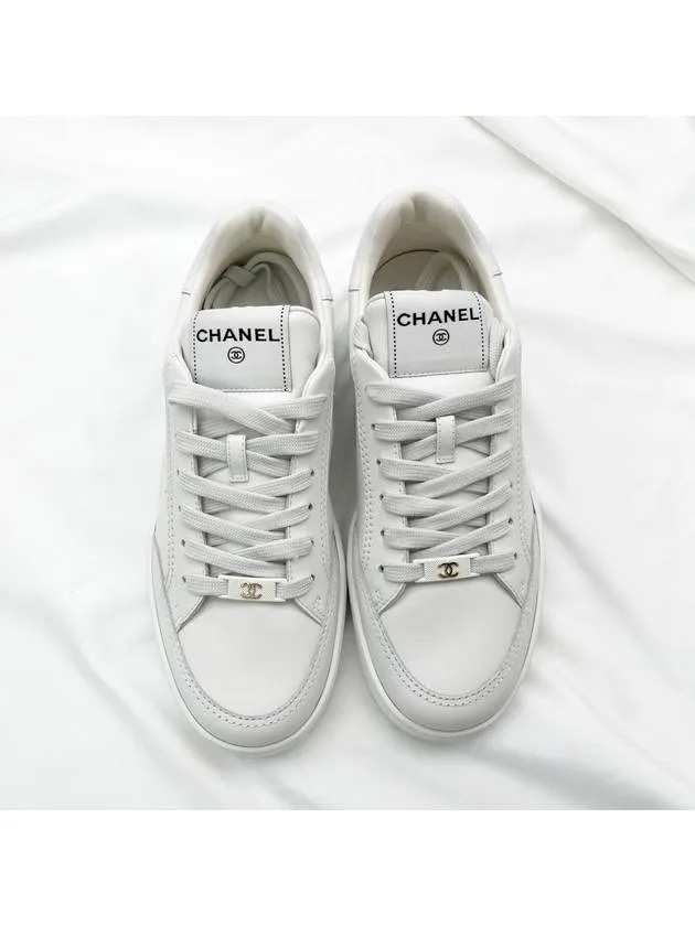 23A Sneakers Gold Logo Lettering White G45085