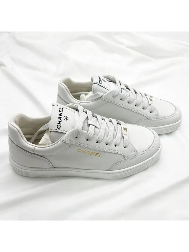 23A Sneakers Gold Logo Lettering White G45085