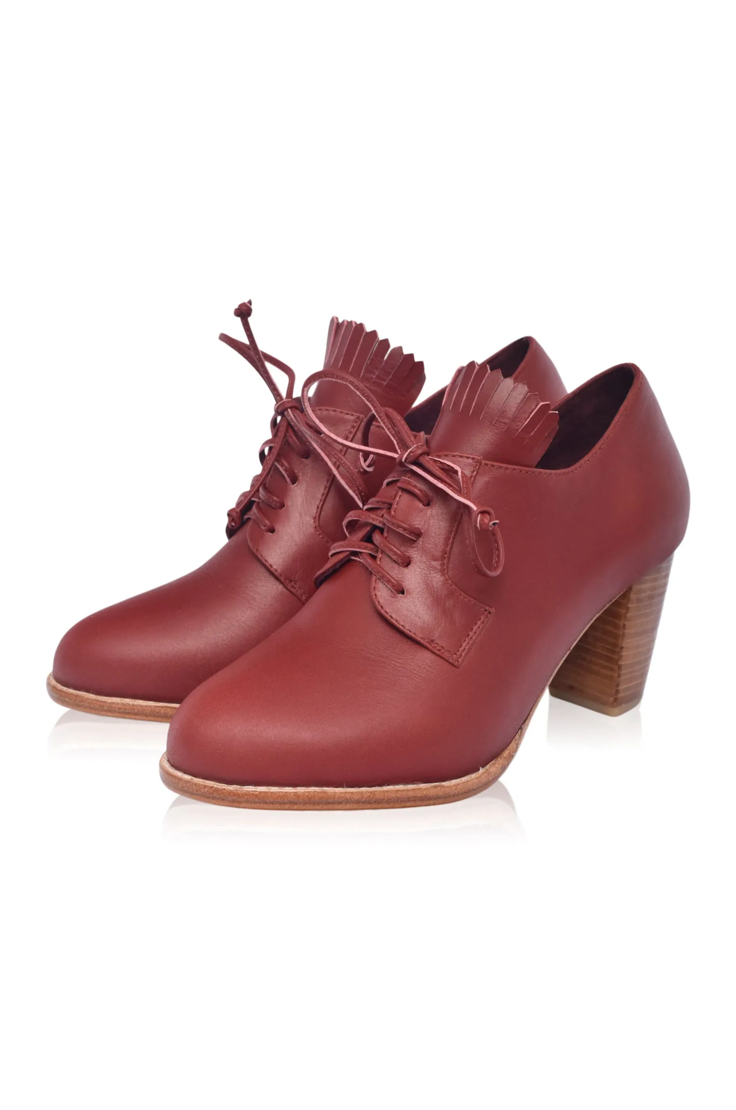 Lyon Lace-up Leather Oxfords