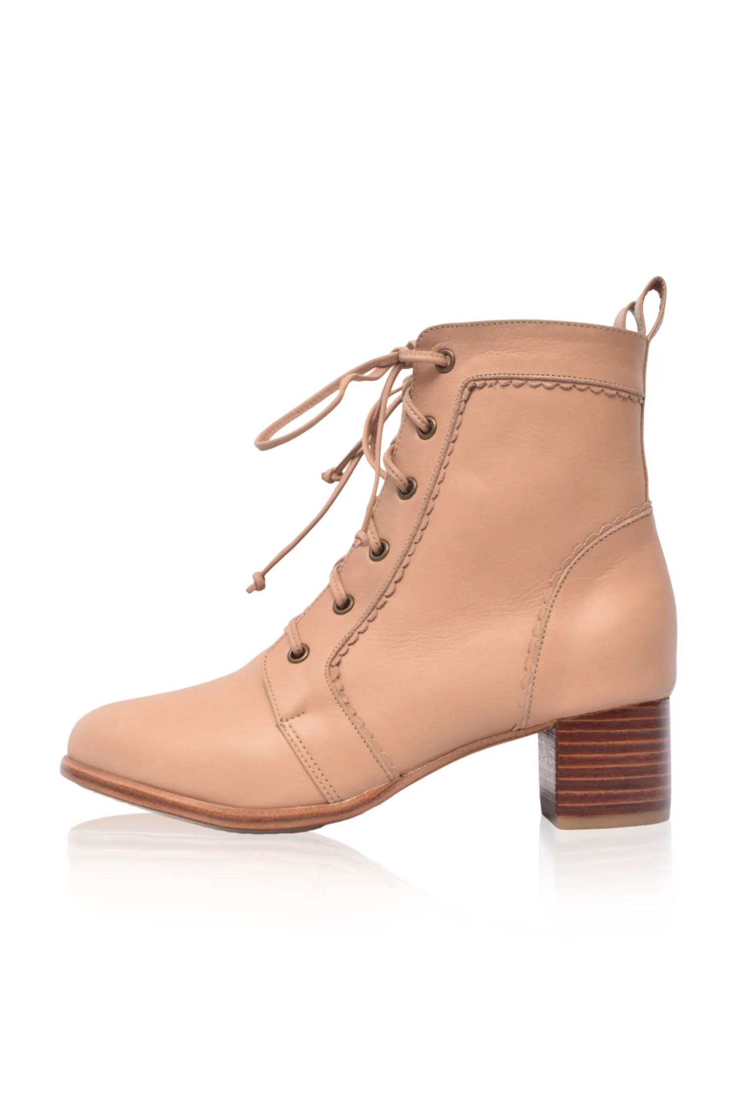 Mon Reve Leather Ankle Booties